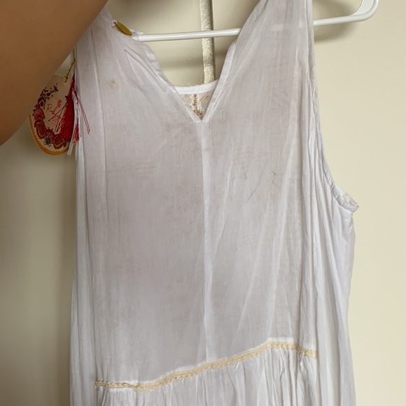 Rubyyaya white cotton maxi dress with embroidery - Picture 5 of 7